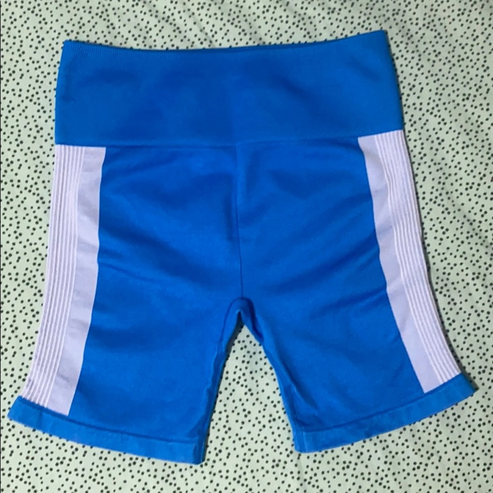 Fabletics High-Waisted Seamless Ribbed Short
